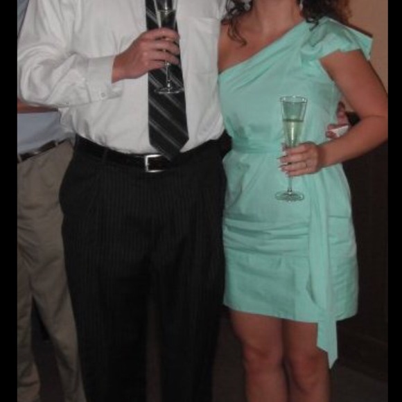 green one shoulder ruffle dress